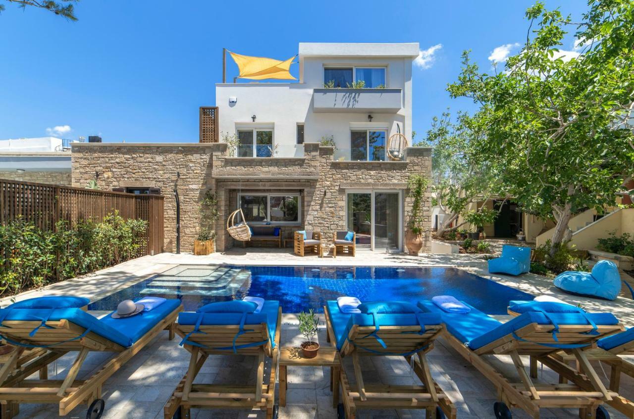 Paradisos Luxury Villas Next To Beach Koutsouras Exterior photo